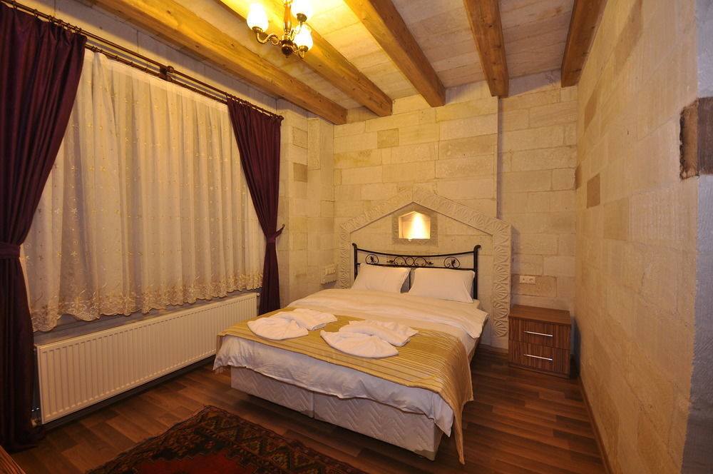 Cappadocia Stone Palace Goreme Exterior photo