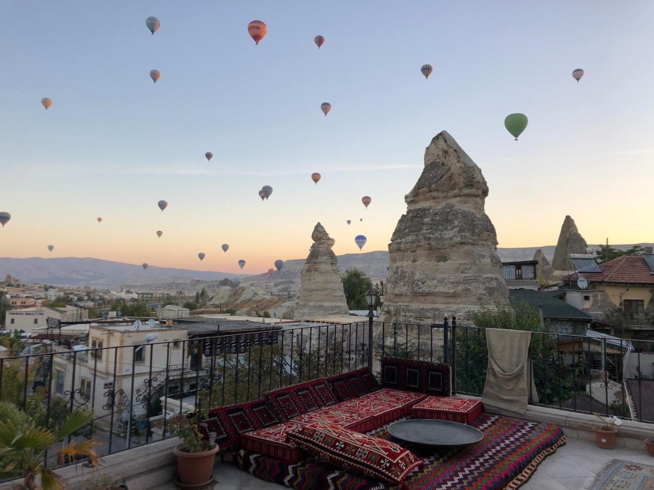 Cappadocia Stone Palace Goreme Exterior photo